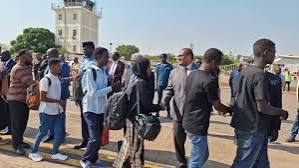انطلاق رحلات العودة الطوعية للسودانيين من جنوب السودان