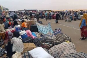 تطورات ازمة العالقين بمعبر أرقين.. البرهان يتدخل !!