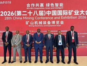 اهتمام صيني واسع بثروات السودان المعدنية وفرص الاستثمار في التعدين 