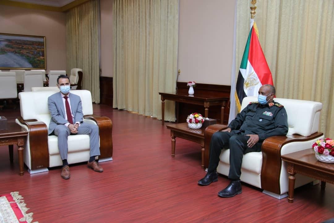 البرهان وسفير بريطانيا