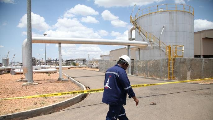 68CFFAFA 2538 4C19 88B3 A669DC9EC4D4