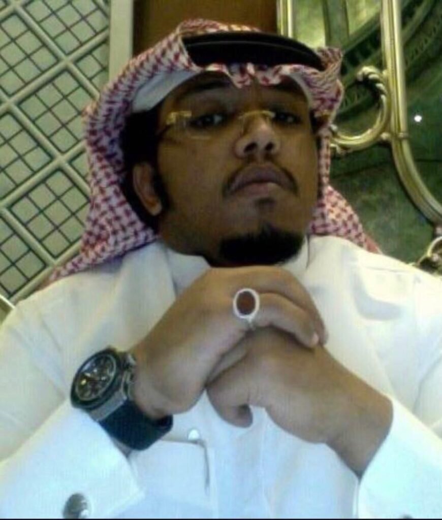 0777007700707 870x1024 1