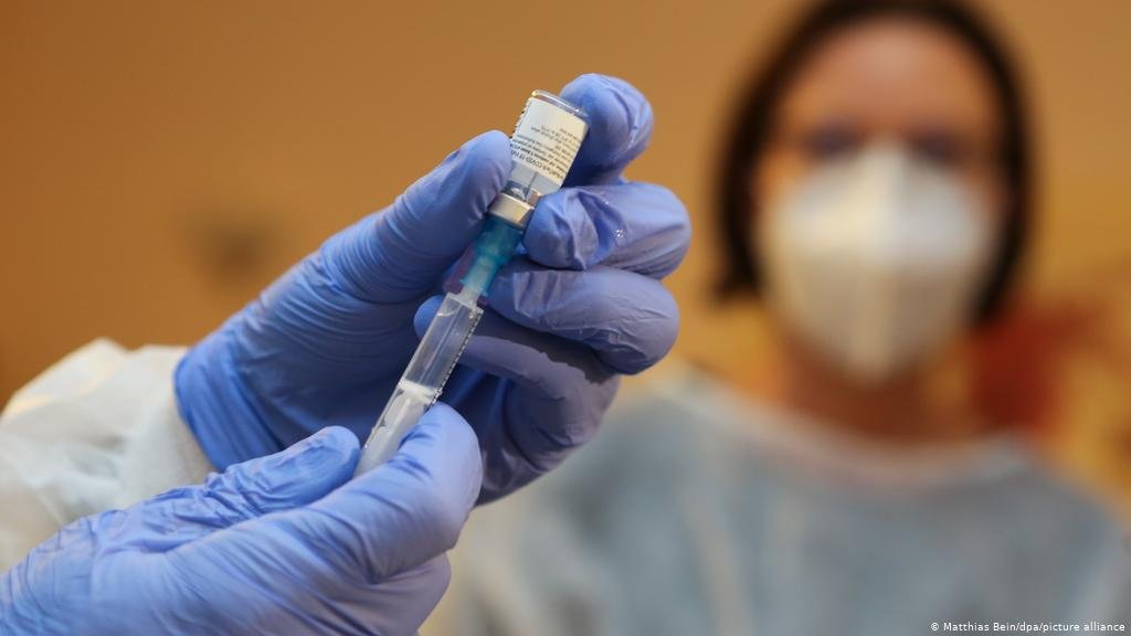 انطلاق حملة التطعيم بلقاح كوفيد19 غدا الثلاثاء 14 56066196 101