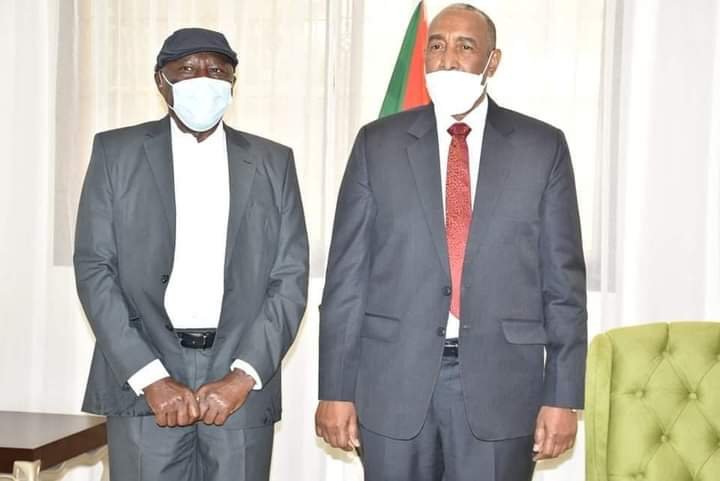 🔴عاجل.. اجتماع مغلق بين “البرهان والحلو” بجوبا 14 IMG 20210327 WA0039