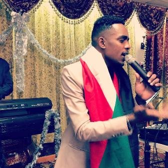 شريف الفحيل يهدي جمهوره (جروح) من كندا 16 شريف الفحيل 1