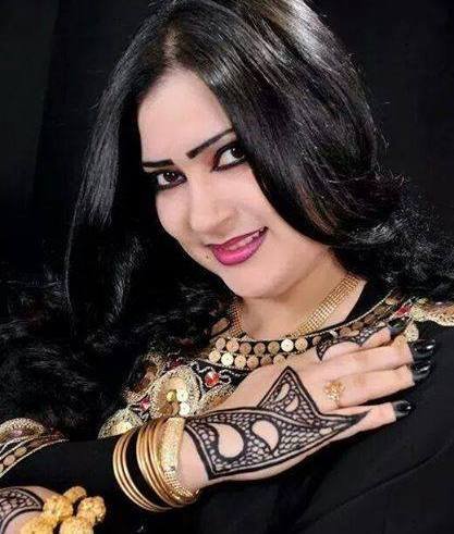 الفنانة مونيكا 1