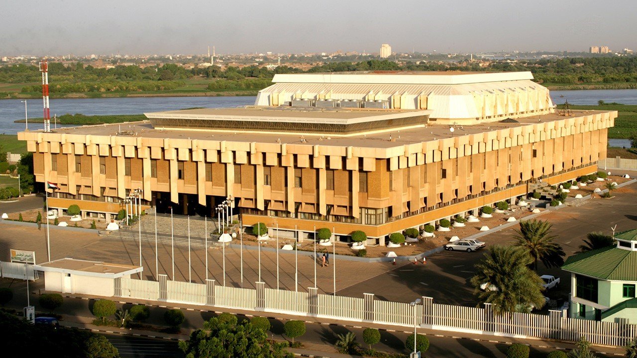 8e57771d 9b32 4fdd 80b0 3c982c12d359