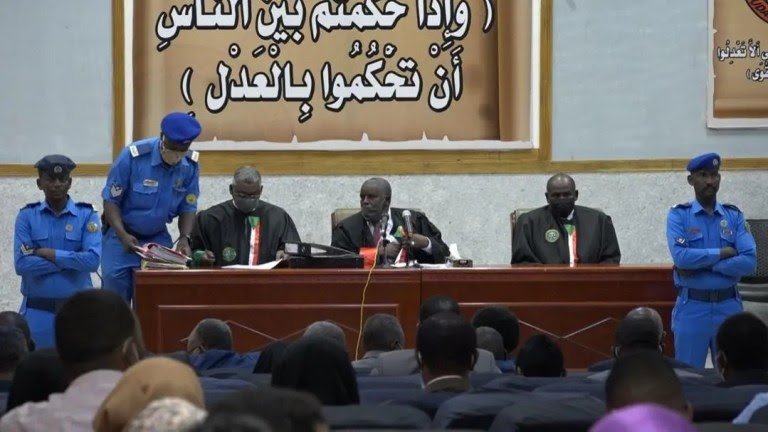 تفاصيل تعيين قاضٍ جديدٍ لمحاكمة الانقلابيين 15 unnamed file