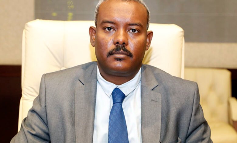 والي القضارف سليمان علي