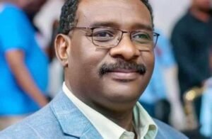 ضياء الدين بلال: (رجل بلا مزاعم) 12 ضياء الدين بلال: (رجل بلا مزاعم)