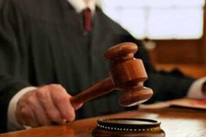 الإعدام لمتهمين تعاونا مع المليشيا