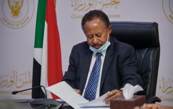 تفاصيل اول اجتماع بين حمدوك ووكلاء الوزارات المكلفين 17 1638455585 507211 95PrpWCHqMj1TNMoKsYscHwJsP6bP8 8