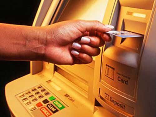 مطالبات بإيجاد ﻮﺳﺎﺋﻞ ﺩﻓﻊ ﺭﻗﻤﻴﺔ ﻋﺎﺩﻟﺔ ﻭﻗﻮﺍﻧﻴﻦ ﺭﺍﺩﻋﺔ 15 صراف الي