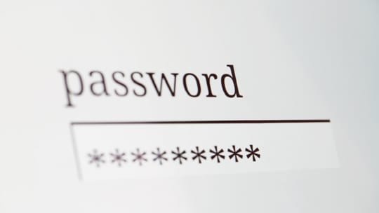 كيف تنشئ كلمة مرور قوية؟! .. أشهر خمس كلمات مرور شائعة الاختراق ينبغي تغييرها! 16 IMG 20220208 WA0012