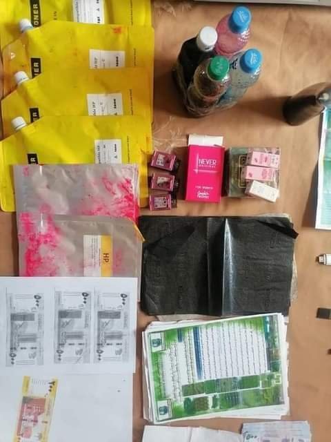 توقيف شبكة اجرامية متخصصة في تزييف العملات 17 IMG 20220209 WA0000