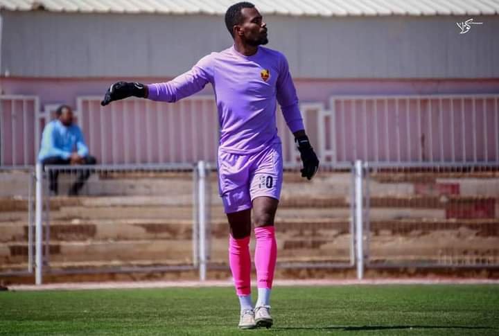 كيف تصرف المريخ مع أزمة حارسه الدولي؟ 18 IMG 20220330 WA0030