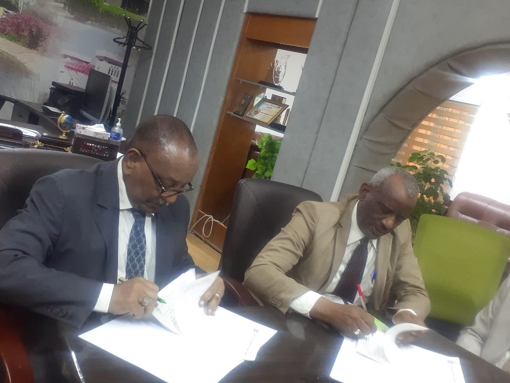 مذكرة تفاهم بين الاسواق الحرة وشركة الاقطان 17 IMG 20220425 WA0019 2