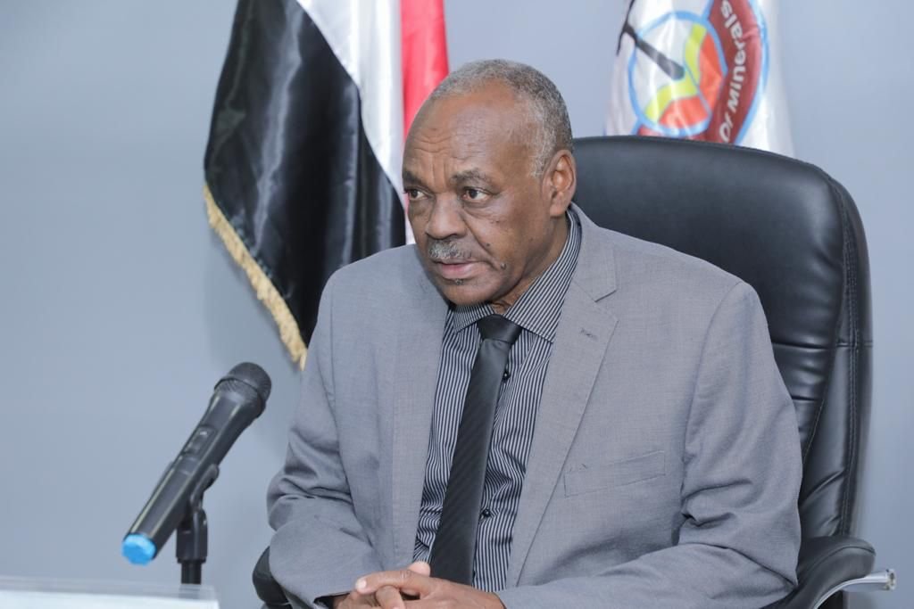 وزير المعادن يتهم السياسيين السودانيين بالأنانية والإقصاء وازدواجية المعايير 15 IMG 20220508 WA0004 1