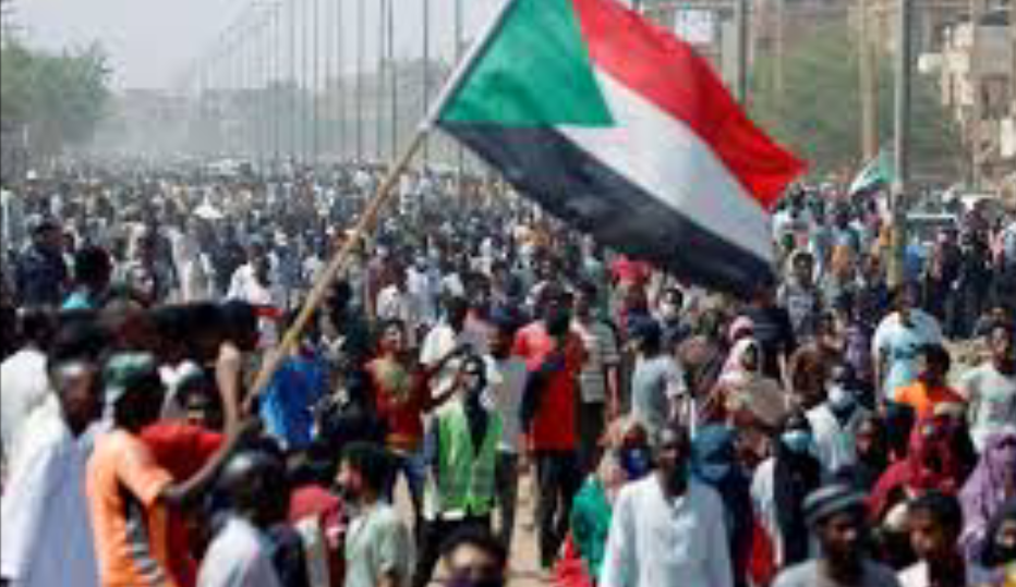 ٢٠٢٢٠٦٢٠ ١٩٠٤٥٤