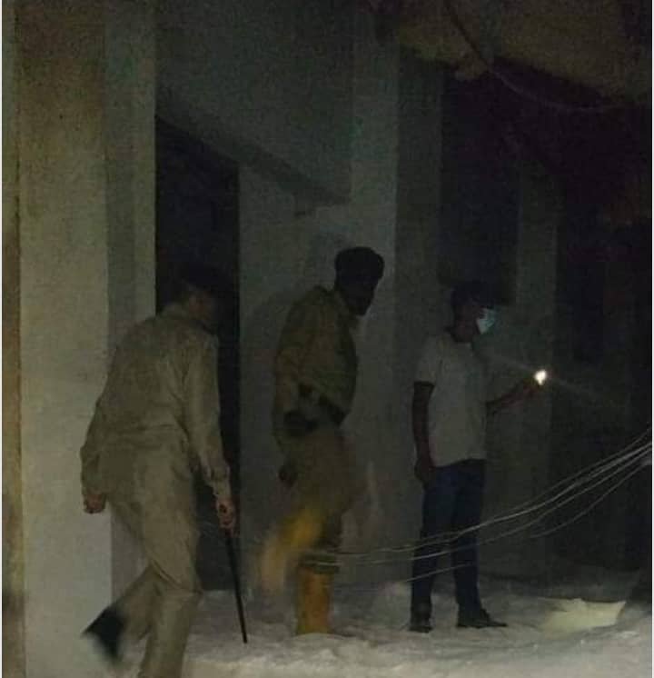 حريق في مصنع الدقيق وإصابات وسط العاملين 15 IMG 20220807 WA0034