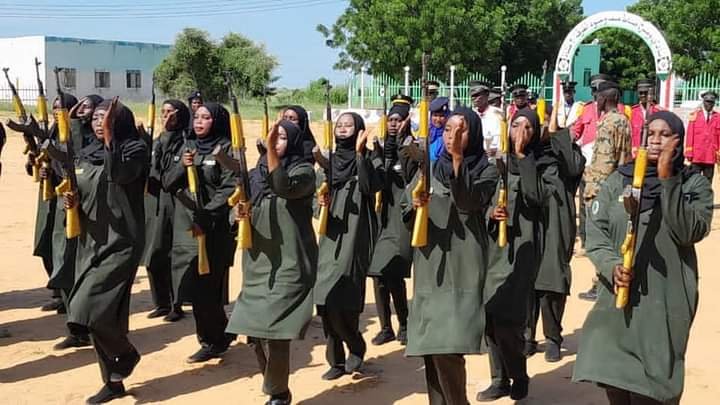 تخريج كوادر طبية عنصر نسائي بحامية الضعين 15 IMG 20220922 WA0000