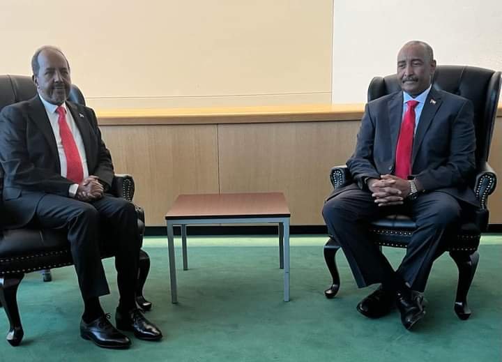 رئيس مجلس السيادة، يؤكد حرص السودان على أمن واستقرار جمهورية الصومال 11 IMG 20220923 WA0039