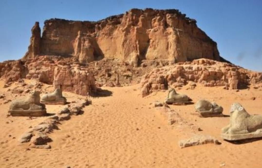 عزوف السياح عن زيارة جبل البركل لهذا السبب 14 IMG 20220924 080032 872