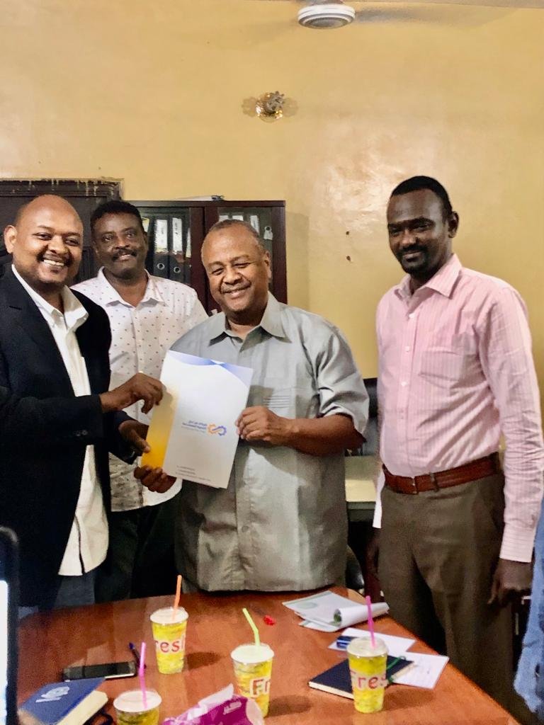 مذكرة تفاهم لتشجيع الشباب من الجنسين للدخول لسوق العمل 15 IMG 20221010 WA0025