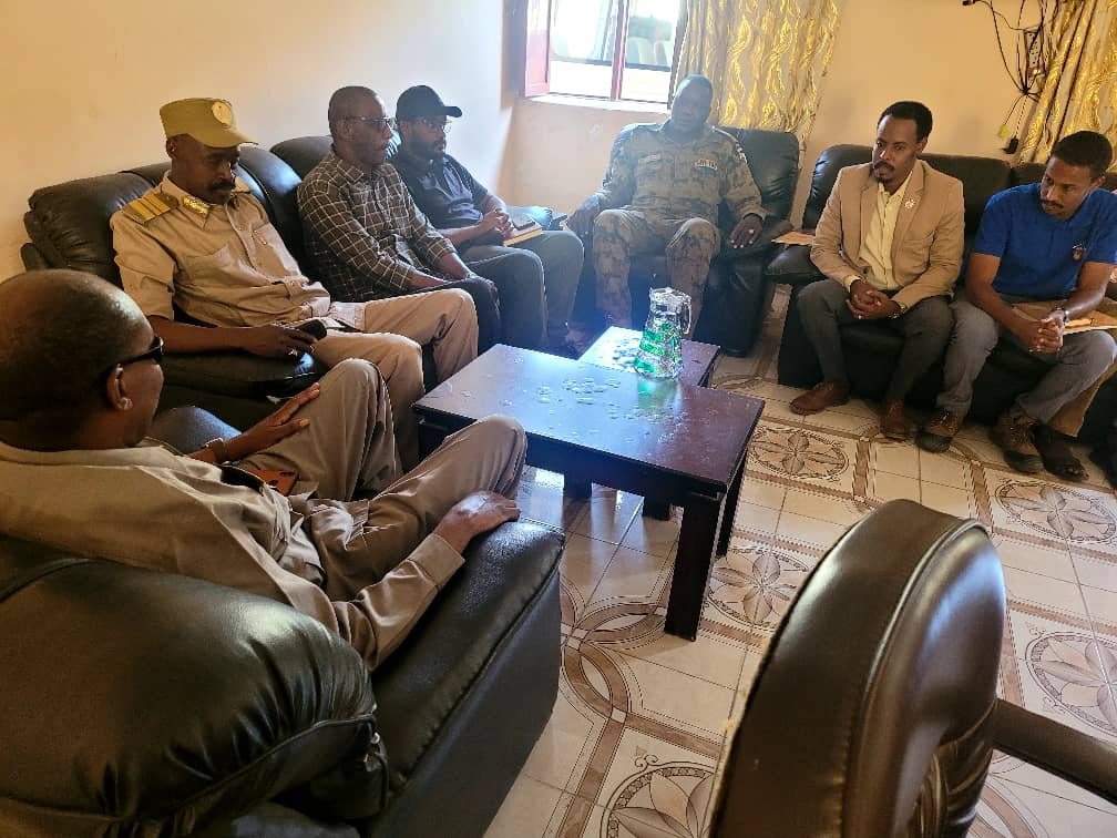 الموارد المعدنية تنفذ حملة لإزالة التشوهات البيئية بوسط دارفور 17 IMG 20221018 WA0020