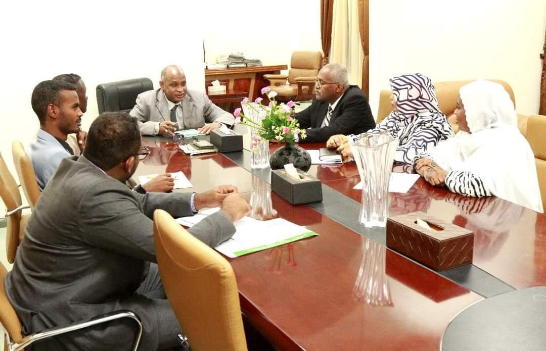 الصوفي يشيد بالمساعي الحثيثة لتحسين شروط خدمة المعلمين 16 IMG 20221016 062354 675