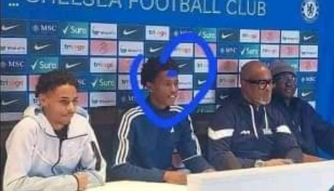 لاعب سوداني يوقع لتشيلسي الإنجليزي 17 IMG 20221030 151524 175