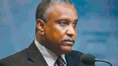 عرمان يغرد وجبريل ينفى بتغريدة 17 2019524225216895RO