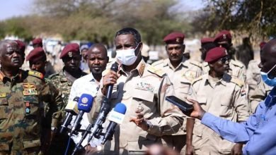 حميدتي يعلن عن خارطة طريق لحسم التفلتات الأمنية بدارفور 15 FB IMG 1672608437068