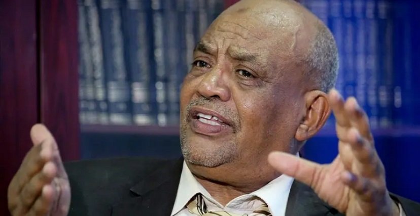 كمال عمر