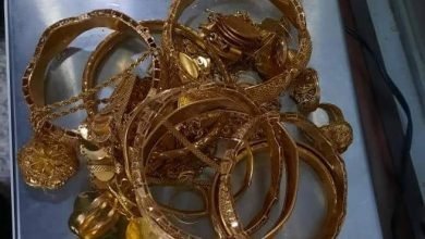 ضبط كميات من الذهب والعملات المزيفة بهذه المدينة