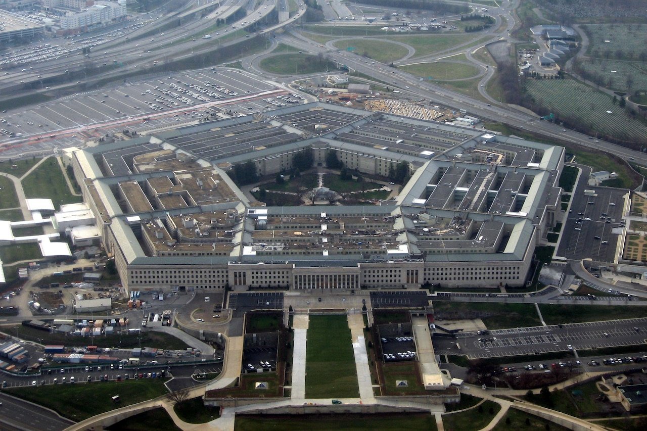 081014 D FW736 001C