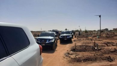 أخر خبر| طائرة عسكرية تنقل جثمان الشهيد المقدم محمد احمد بخيت 17 FB IMG 1680872616905