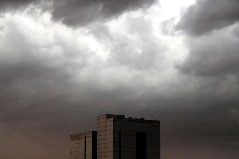 عاصفة مرعبة تضرب الشمالية