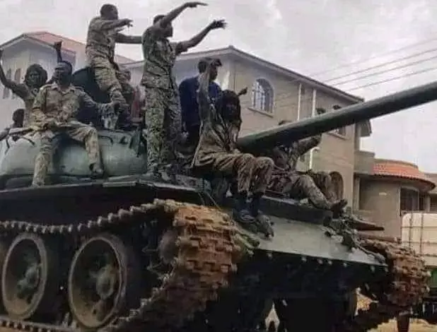 الجيش يتقدم بثبات ودوي إنفجارات عنيفة 11 FB IMG 1693947622370 618x470 1