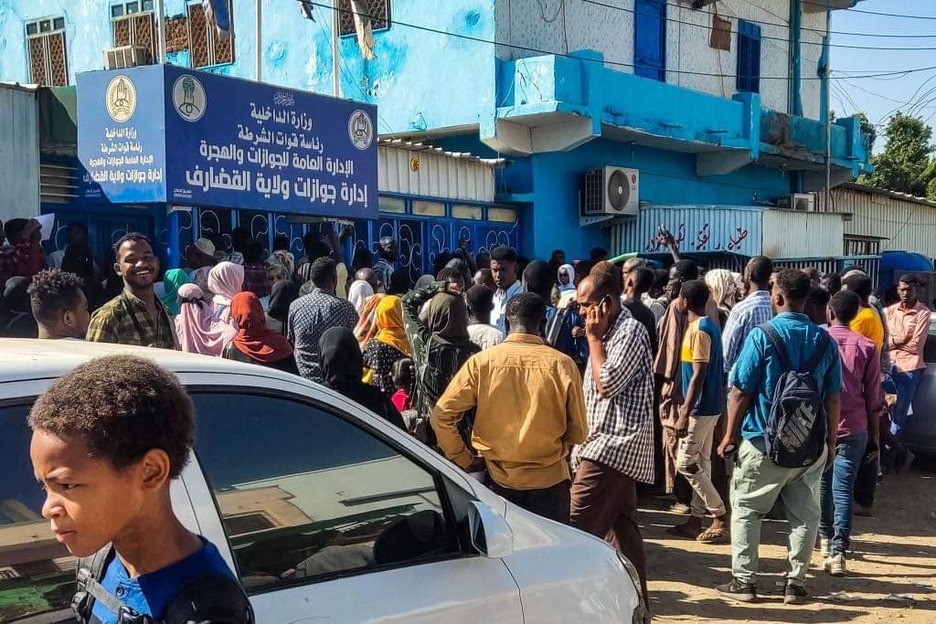 إزدحام في القلابات ..ماذا ھناك 11 IMG 20231223 WA0038