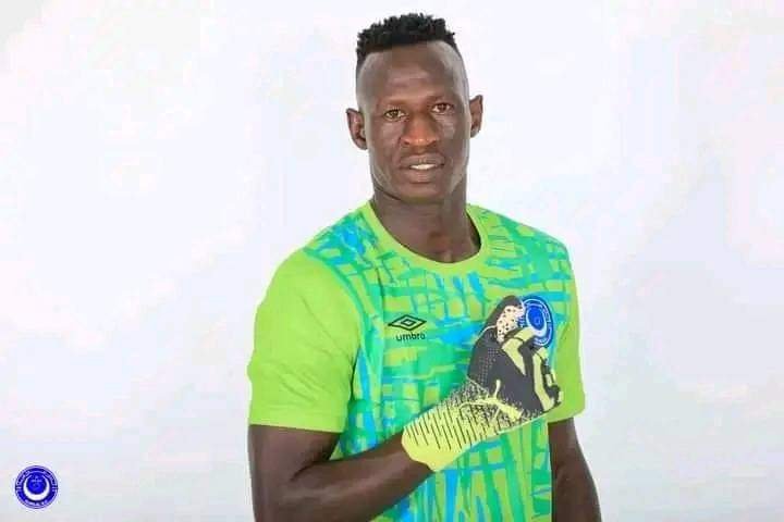 لاعب شهير يغامر بالرجوع لأمدرمان 11 IMG 20240103 WA0078