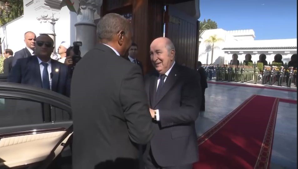تبون والبرهان