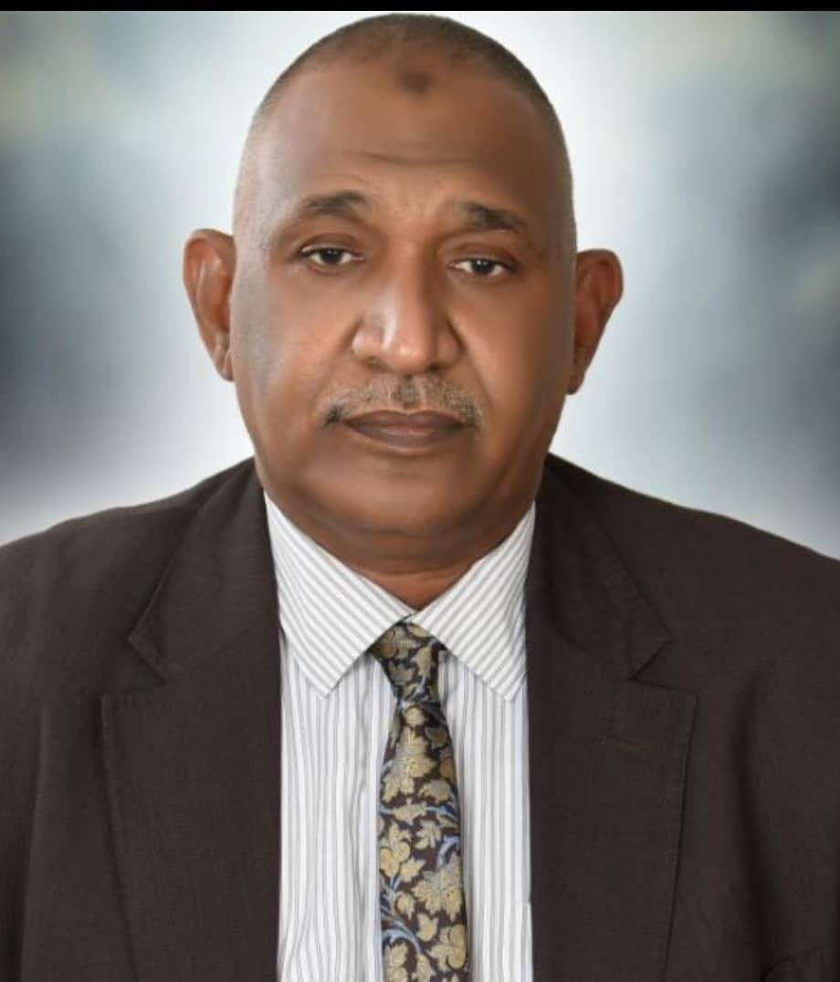 وزير الطاقة يعلن عن ترتيبات مهمة لتوفير البترول وتوزيعه 11 وزير الطاقة يتحدث عن ترتيبات توفير الكهرباء لما بعد الحرب