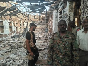 بالصور.. تدمير مباني تاريخية بأمدرمان 12 IMG 20240317 WA0166