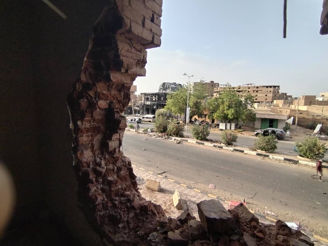 بالصور.. تدمير مباني تاريخية بأمدرمان 11 IMG 20240317 WA0168