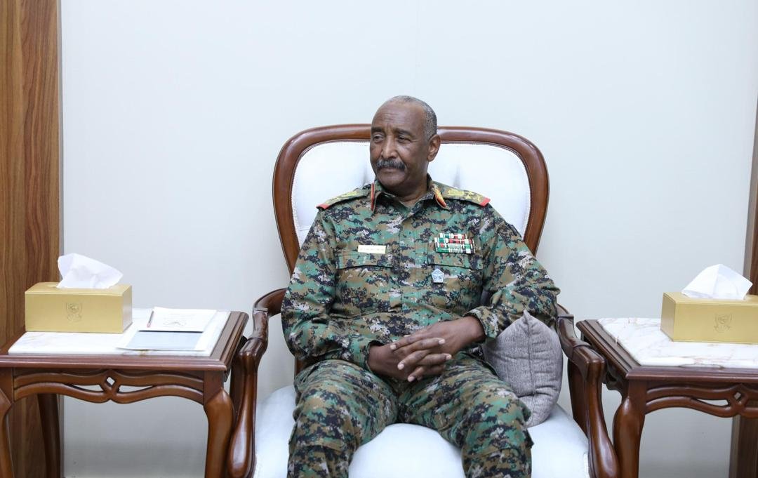 تفاصيل لقاء البرهان بوفد إمارة كنانة بمنطقة أبوجبيهة