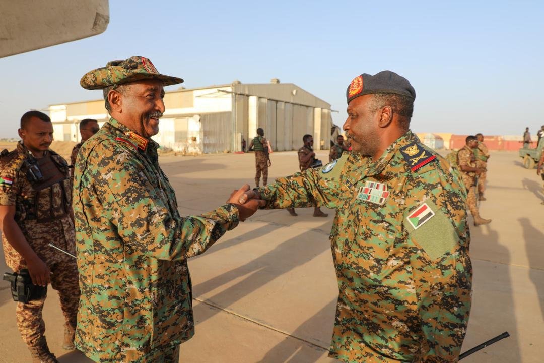 البرهان: الشعب السوداني منتصر والطارئون على السودان لا مكان لهم فيه 11 البرهان