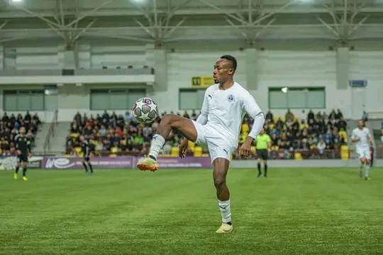 مدرب الهلال يبحث عن نجوم أفريقيا 11 IMG 20240408 WA0264