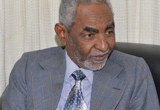 بروفسيور عبدالرحيم علي يكشف عن قضية مهمة بشأن التيار الإسلامي 14 1323763496 news categories 09 05 17 07 May البروفيسور عبد الرحيم علي الأمين العام للمنظمة