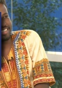 كاتب سوداني 